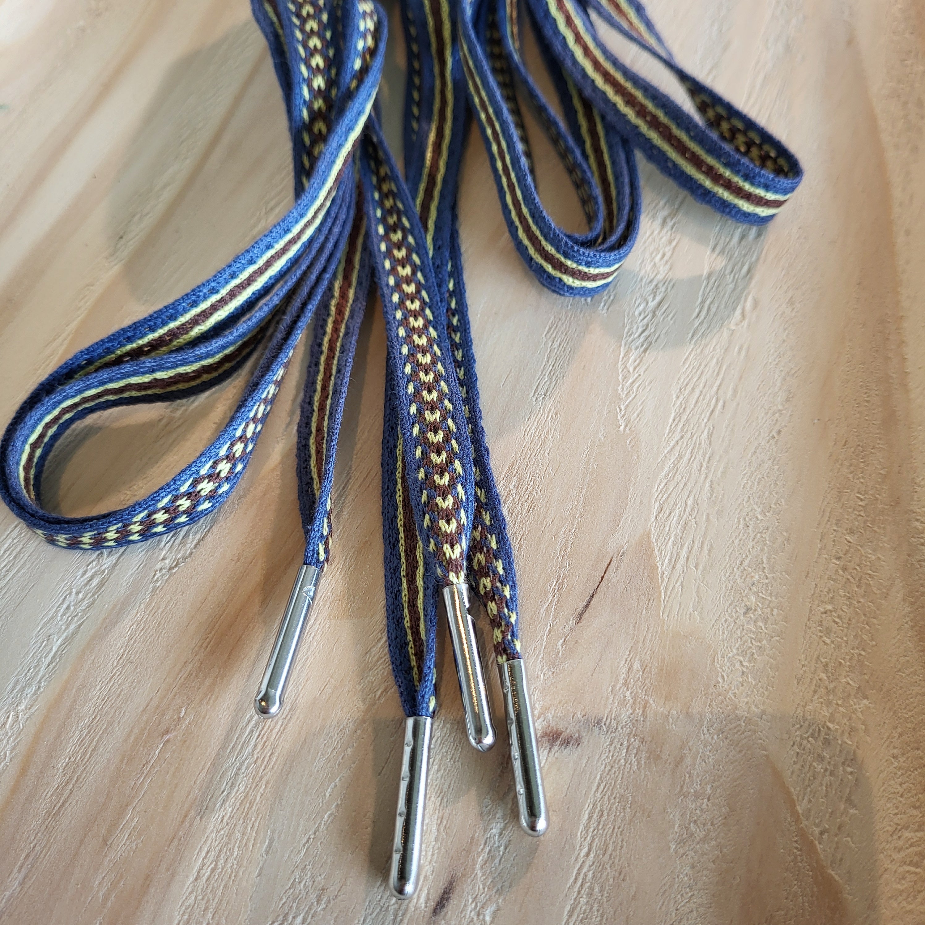 Schnürsenkel blau / braun