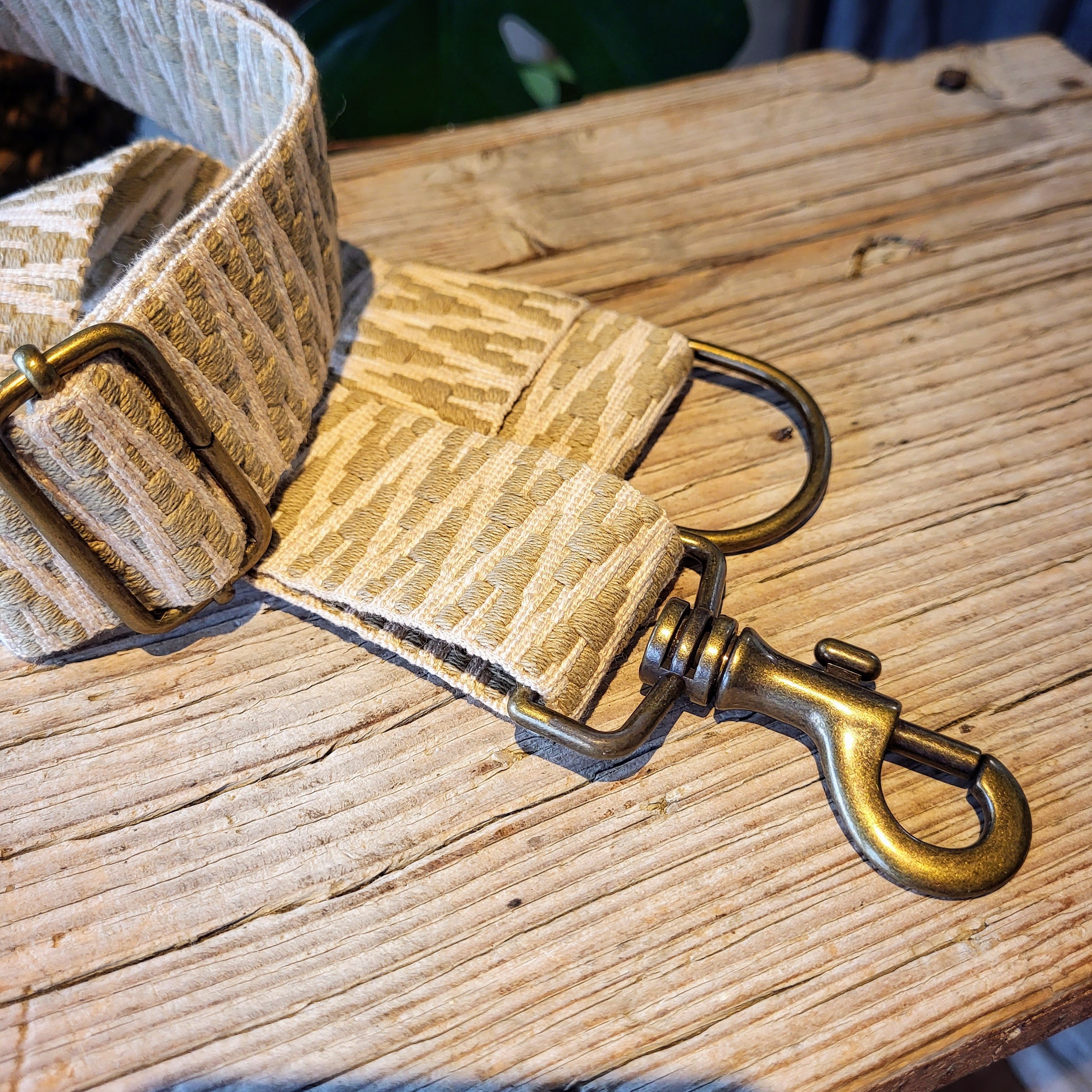 Gurt Aztec beige/offwhite