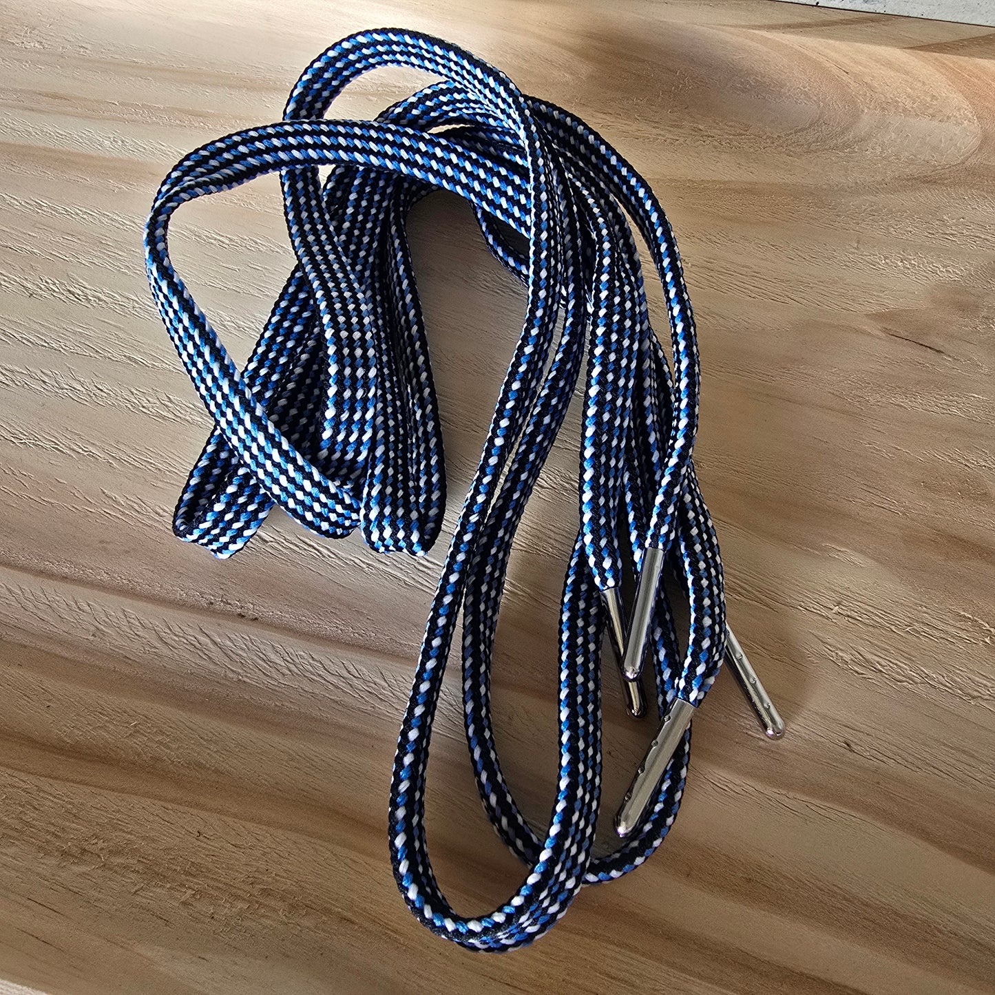 Schnürsenkel blau