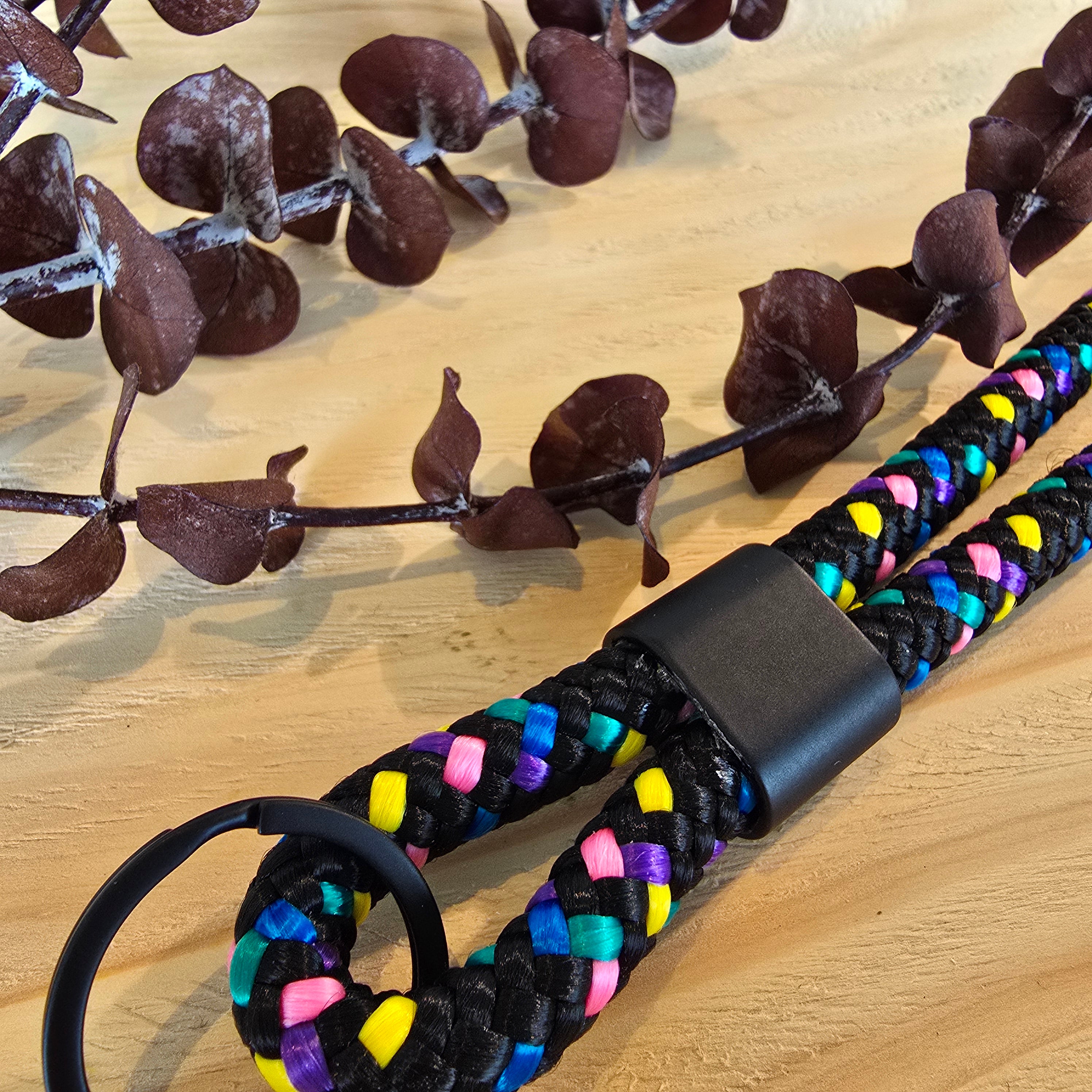 Schlüsselband lang schwarz konfetti