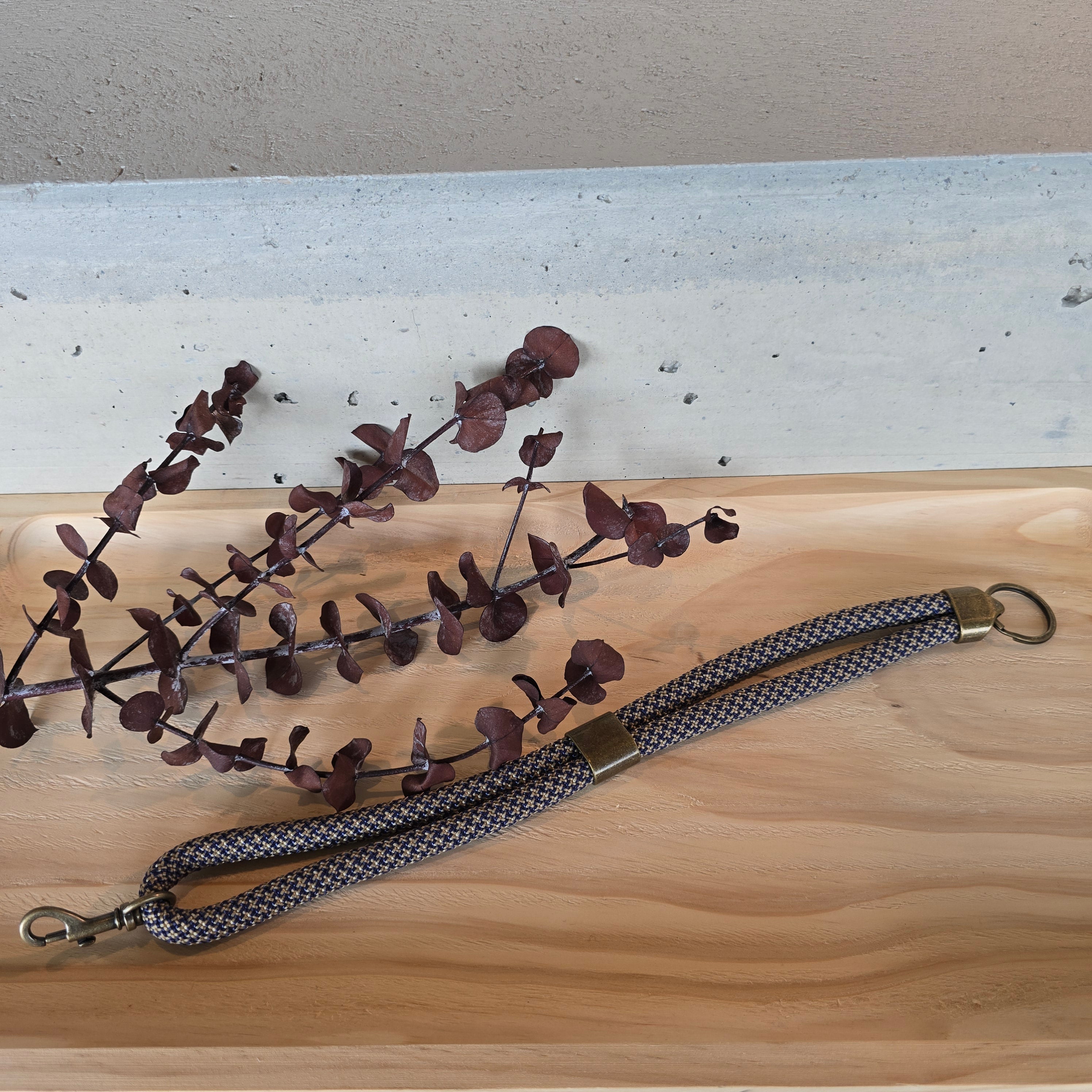 Schlüsselband lang marine/beige