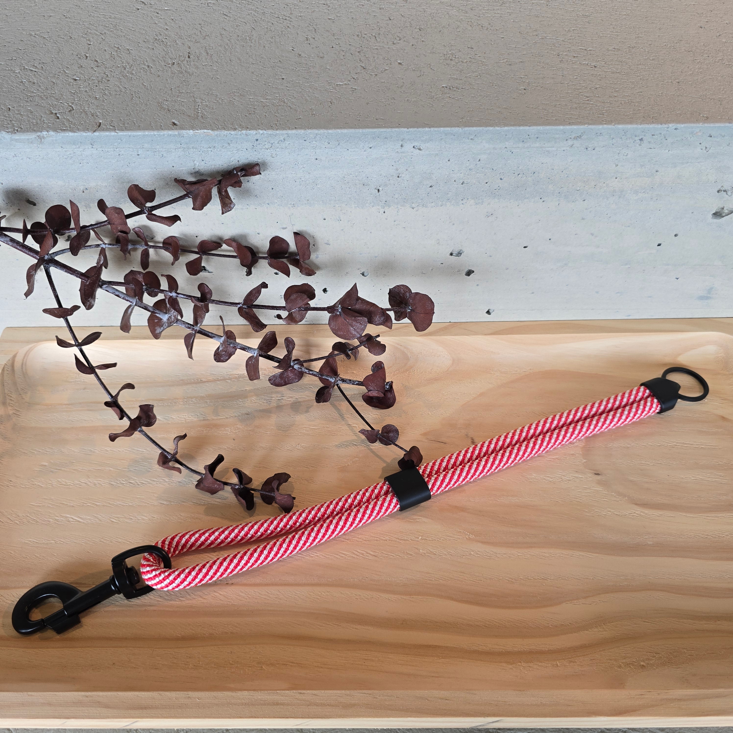 Schlüsselband lang rot/weiss