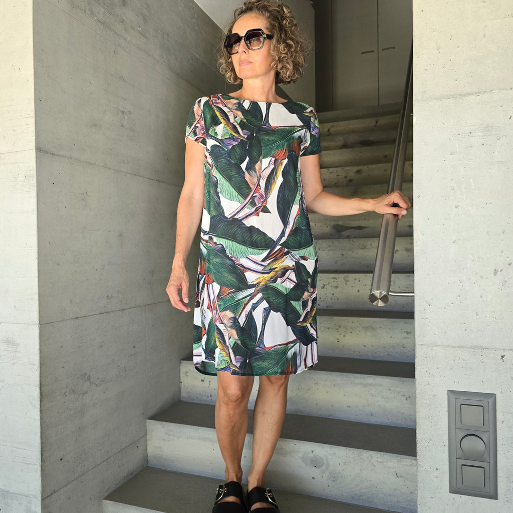 Kleid Blätter