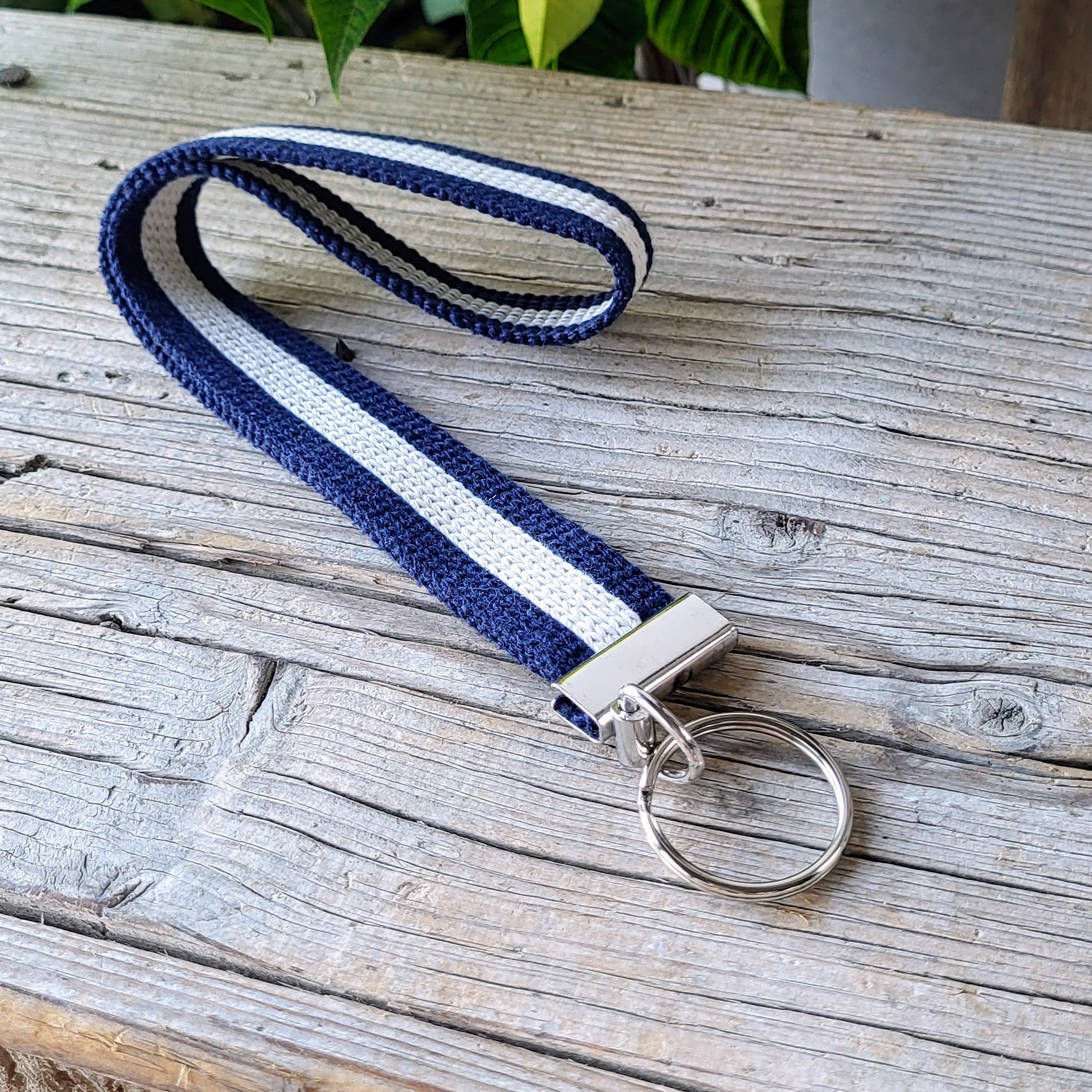 Schlüsselband Stripe marine / beige