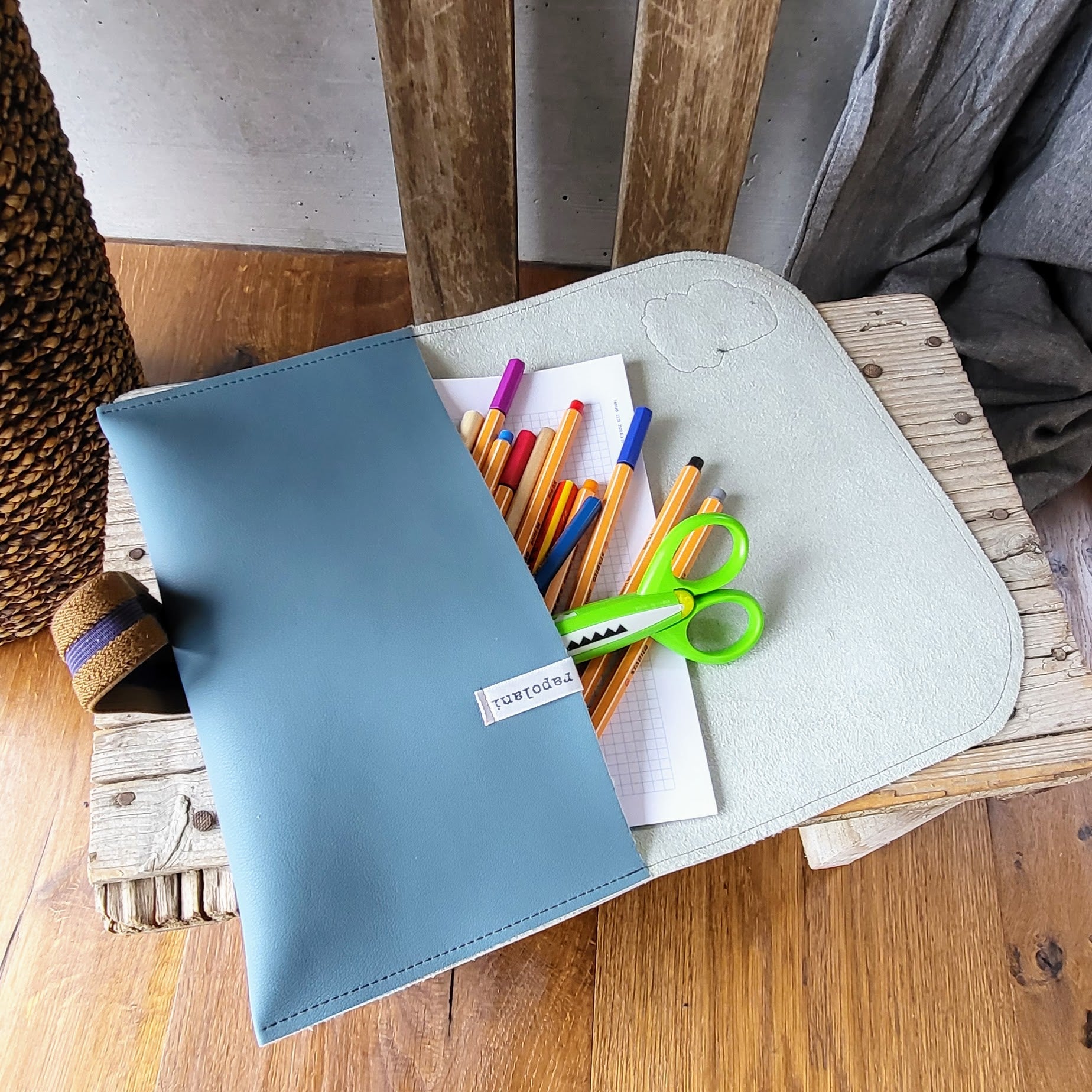 Clutch waterblue vegan leather